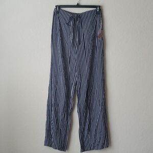 4/$20 NWT Forever 21 Contemporary tie waist pants Striped loose fitting …